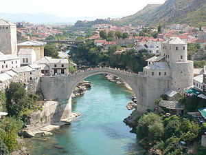 Galego: Mostar. Svenska: Stari Most, 2008.
